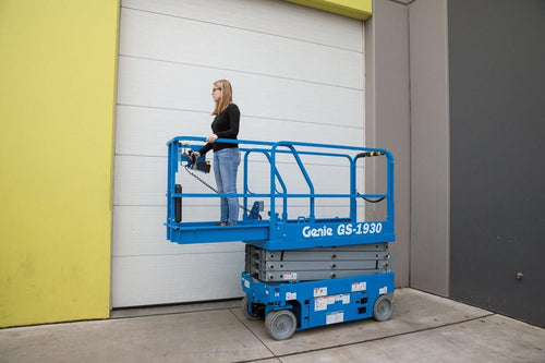 Genie 19'x30 Scissor Lift
